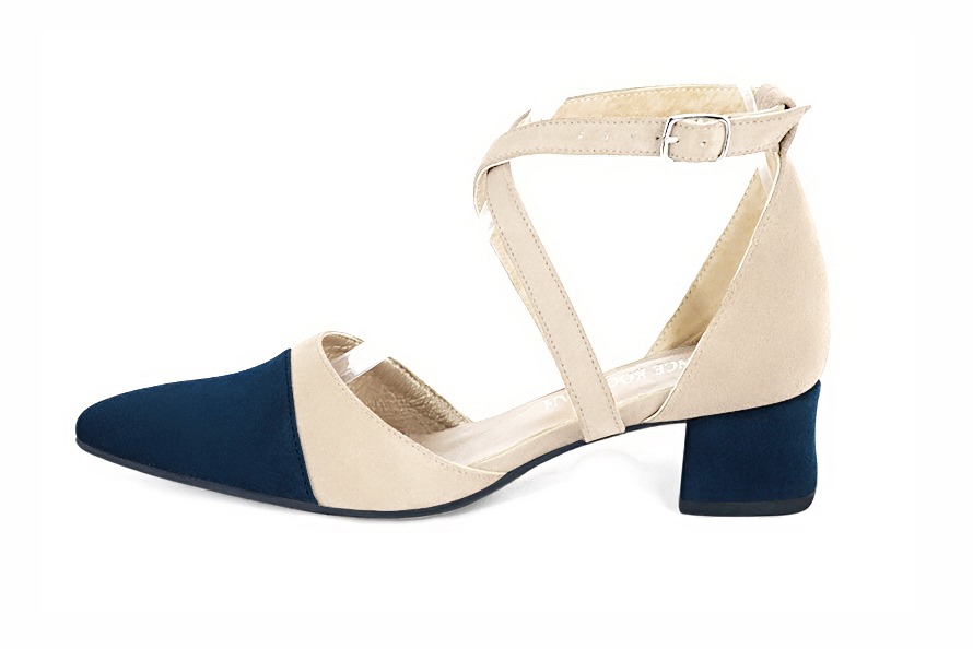 Navy blue and champagne beige women's open side shoes, with crossed straps. Tapered toe. Low flare heels. Profile view - Florence KOOIJMAN